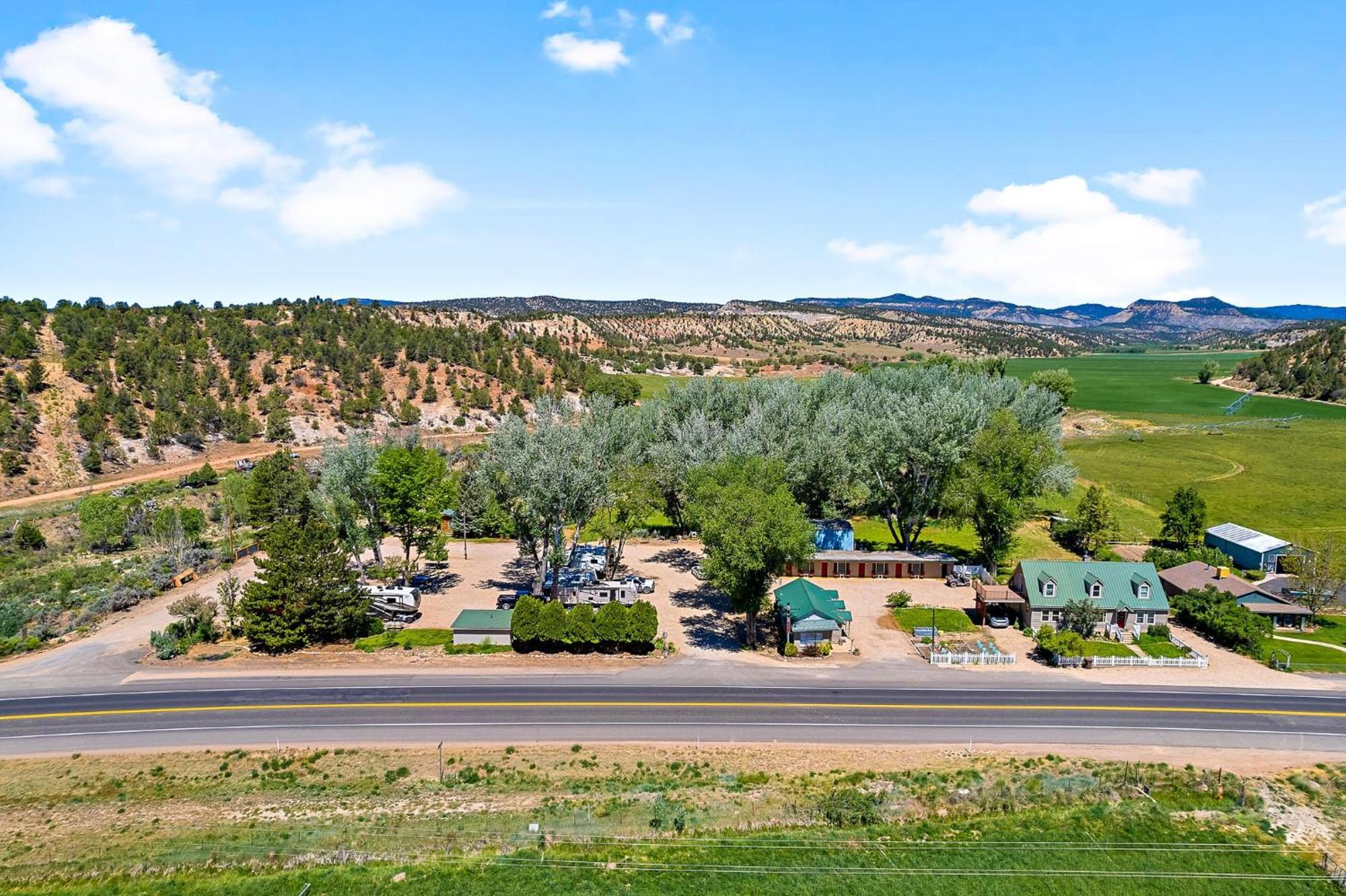 Country Rv Park In Southern Utah Full Hookups Rv 7 Mount Carmel Exterior photo